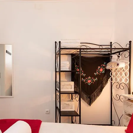 The Spot In Alfama Apartment *
